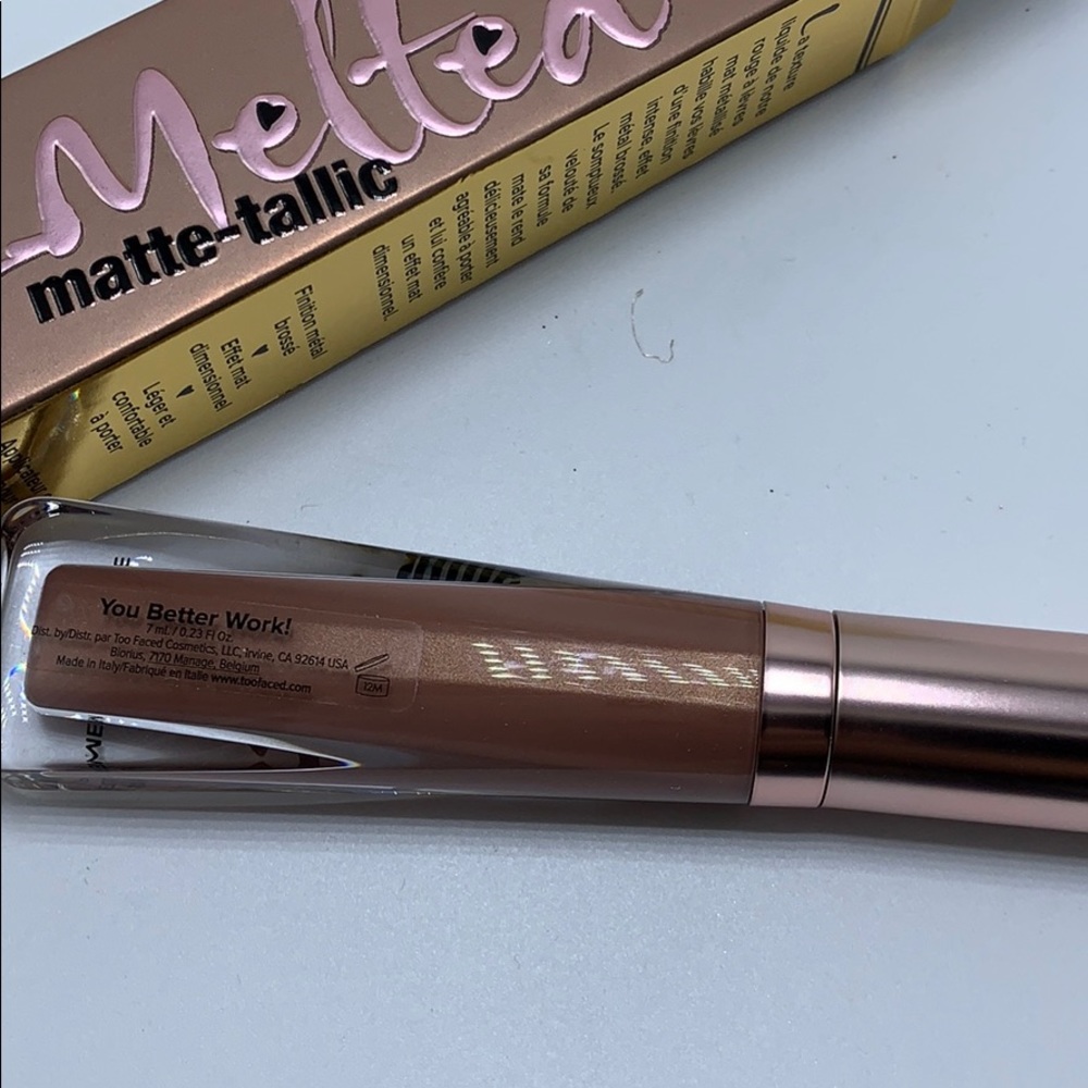🌸BRAND NEW TOO FACED MATTETALLIC LIQUID LIPSTICK - Picture 3 of 5